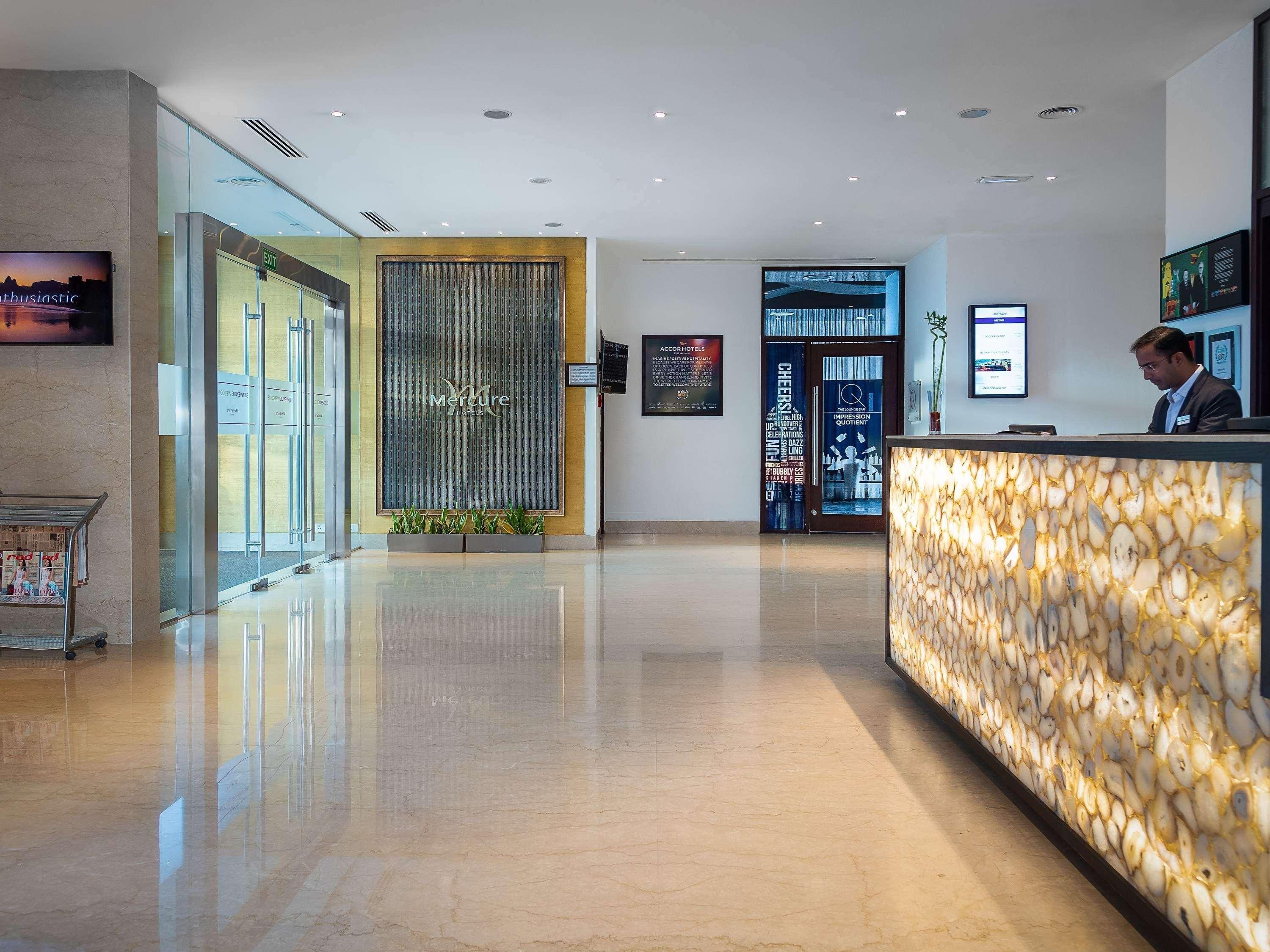 होटल Mercure Kcp Banjara Hills, An Accor 5*