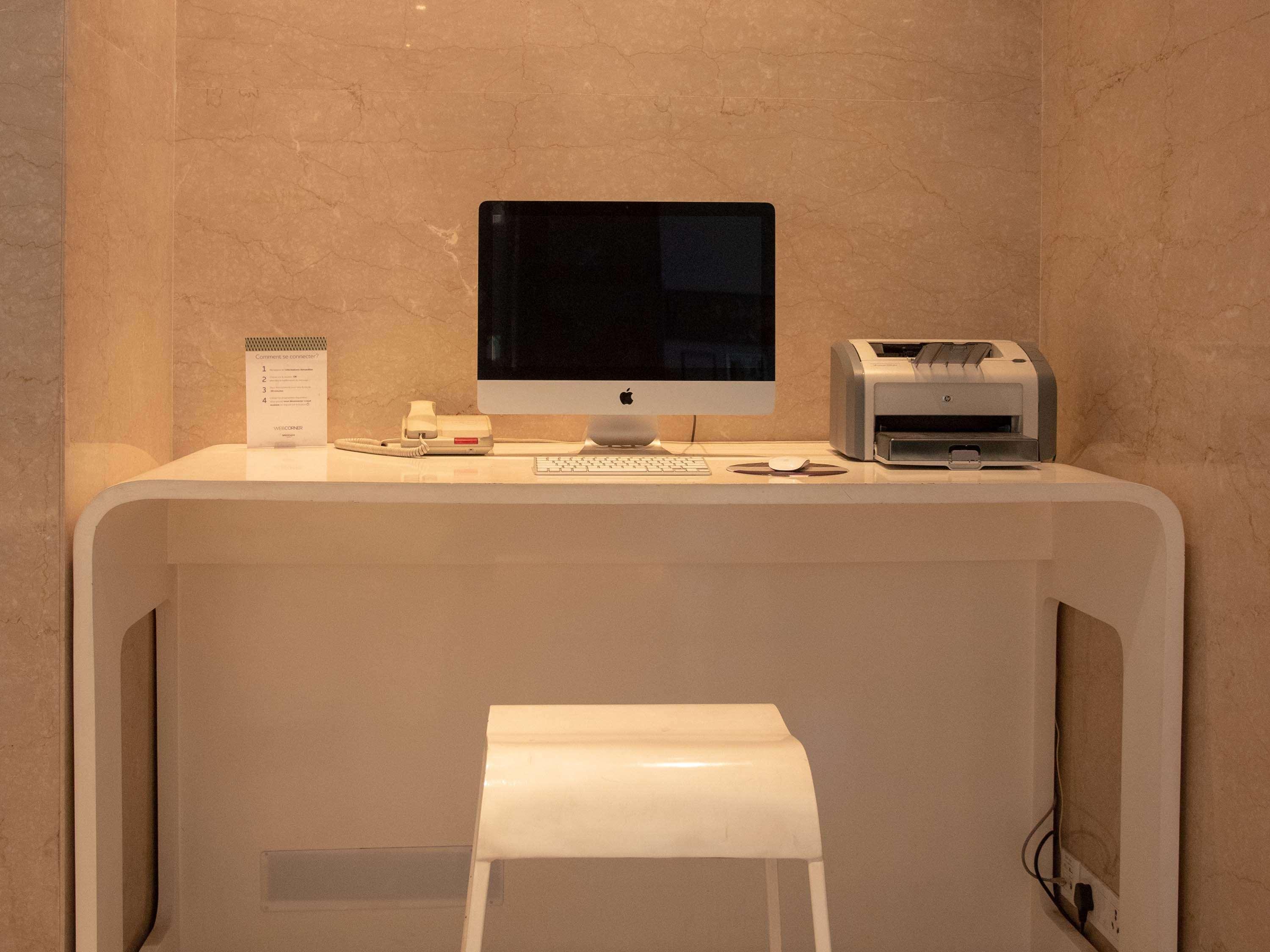 होटल Mercure Kcp Banjara Hills, An Accor 5*